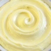 Whipped Lemon Cream Cheese Frosting
