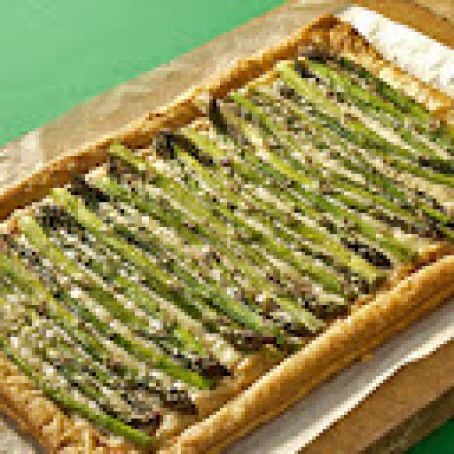 Roasted Asparagus and Cheese Tart