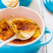 The Best and The Easiest Classic Crème Brûlée