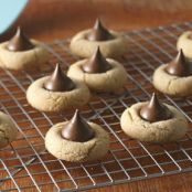 Peanut Butter Blossoms (Cookie Exchange Quantity)