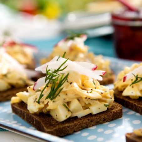 Open-Faced Egg Salad Tea Sandwiches with Crab and Poppy Seeds on Pumpernickel