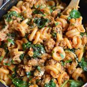 One-pot Roasted Red Pepper & Sausage Alfredo