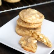 Pineapple White Chocolate Macadamia Cookies