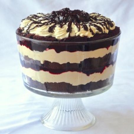 Chocolate Cherry Cheesecake Trifle