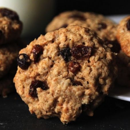 Oatmeal Raisin Cookies (Vegan/Sugar Free)