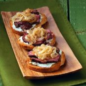 Blue Cheese-Onion Steak Bites