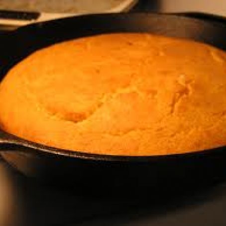 Cast Iron Skillet Corn Bread