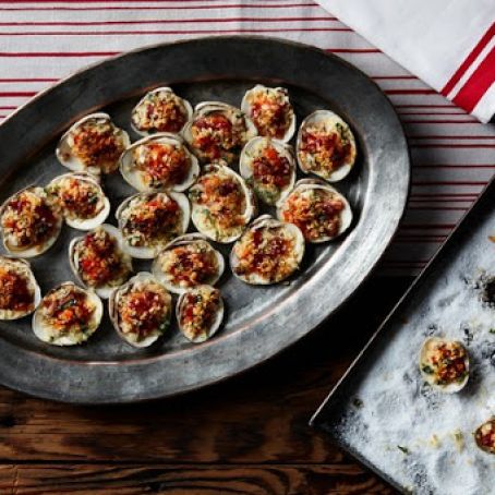 Clams:Clams Casino With Bacon and Bell Pepper