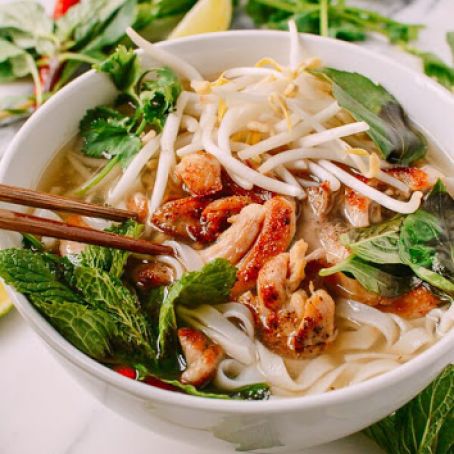 20-Minute Chicken Pho