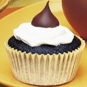 Double KISSES Chocolate Cupcakes