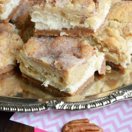 Snickerdoodle Cheesecake Bars