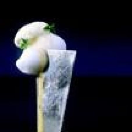 Lemon Sorbet with Frozen Oil / Pre-Dessert Version