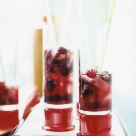 Rosé Sangria with Cranberries and Apples