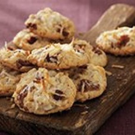 Crispy Coconut-Date Cookies