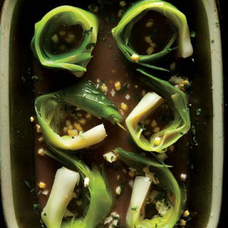 Poireaux Vinaigrette (Marinated Leeks with Herbs)