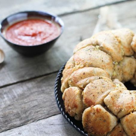 Stuffed Garlic Monkey Bread