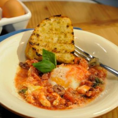 Baked Eggs with Salami, Mozzarella, Olives and Garlic Bread