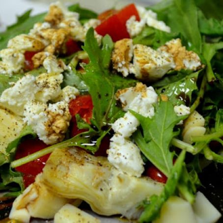 Mizuna Greens Salad with Hearts of Palm, Artichoke Hearts and Goat Cheese