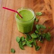 Revitalizing Kale Smoothie