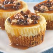 Pecan Caramel Cheesecake Cookie Cups