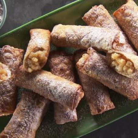 Apple Pie Egg Roll