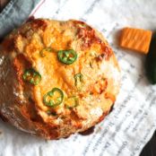 Dutch-Oven Jalapeño Cheddar Bread