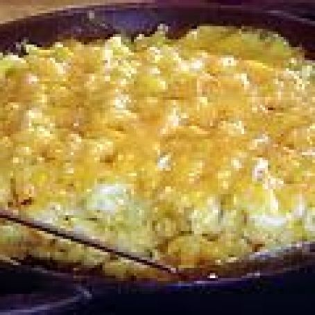 The Lady's Cheesy Mac