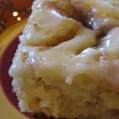 Cinnamon Roll Cake