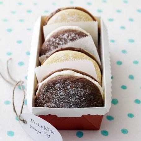 Black-and-White Woopie Pies