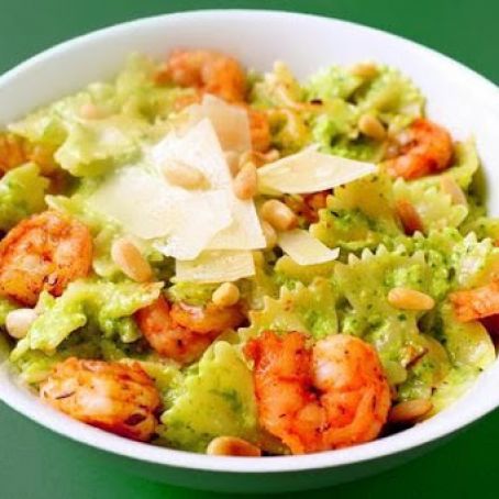 Asparagus-Spinach Pesto Pasta with Blackened Shrimp
