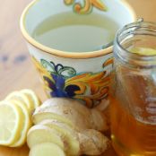 whole lemon and ginger tea with honey