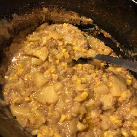 Hamburger Casserole/ Vick's