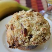Cinnamon Chip Streusel Muffins