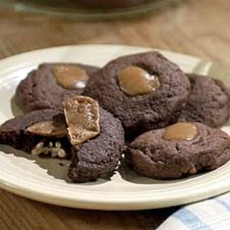 Chocolate-Caramel Surprise Cookies