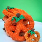 Chocolate Covered Pumpkin Pretzels