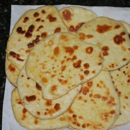 Homemade Garlic Naan