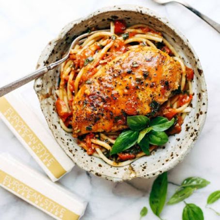 Garlic Basil Chicken with Tomato Butter Sauce
