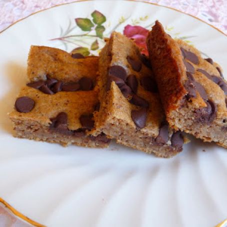 Low Carb Sour Cream Chocolate Chip Bars