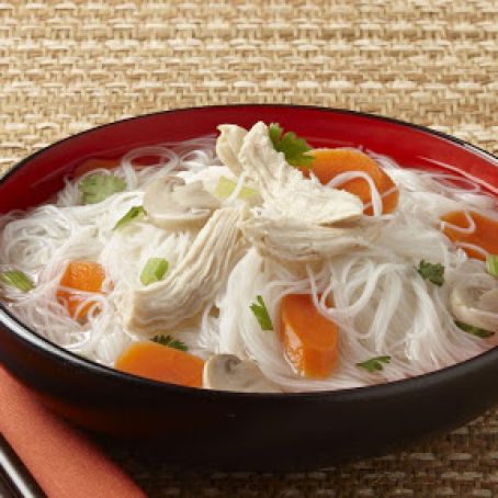 Chicken Soup With Rice Noodles