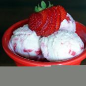 Strawberry Swirl Cheesecake Ice Cream