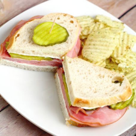 DILL PICKLE HAM SANDWICH