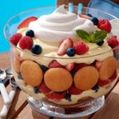 Quick Lemon Berry Trifle