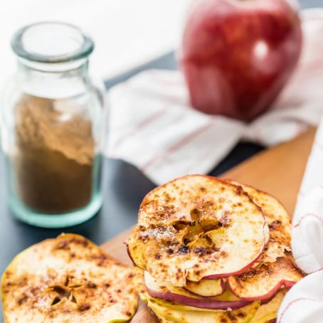 CINNAMON SUGAR MICROWAVE APPLE CHIPS