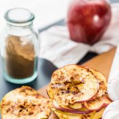 CINNAMON SUGAR MICROWAVE APPLE CHIPS