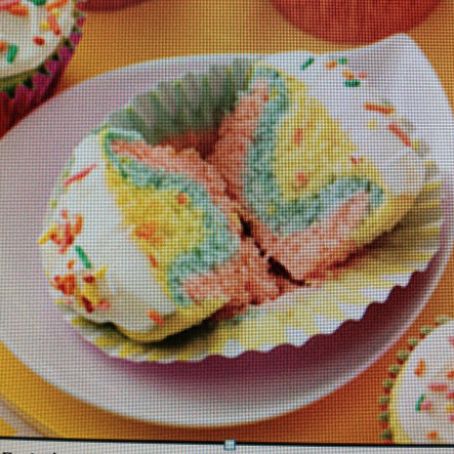 HG's Tie-Dye-For Cupcakes