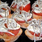 PINCHO CAPRESE CON ANGULAS