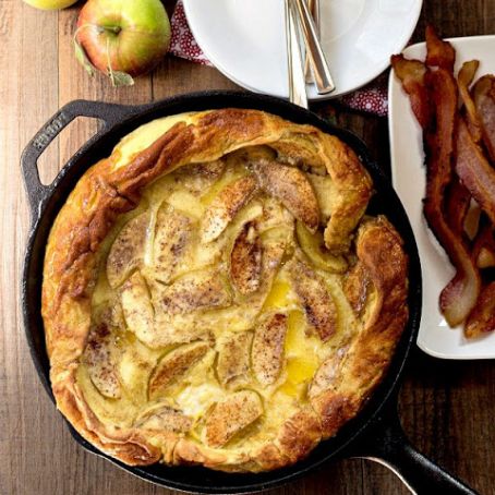Caramelized Apple German Pancakes