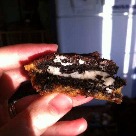 Ultimate Cookie Cupcakes