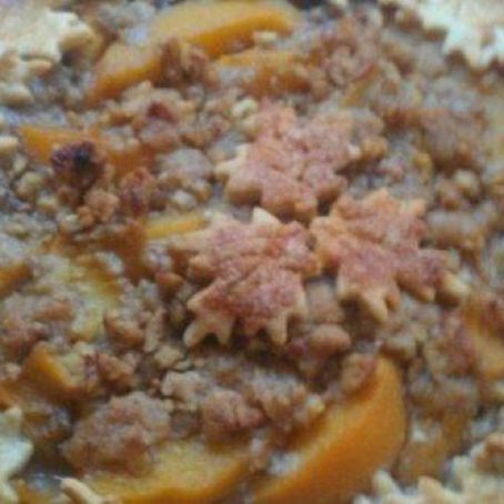 Pickens Peachy Praline Pie