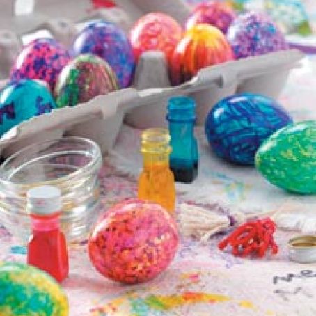 How to Make Your Own Egg Painting Brushes